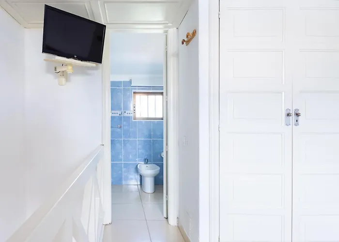 Home2book Americas & Pool